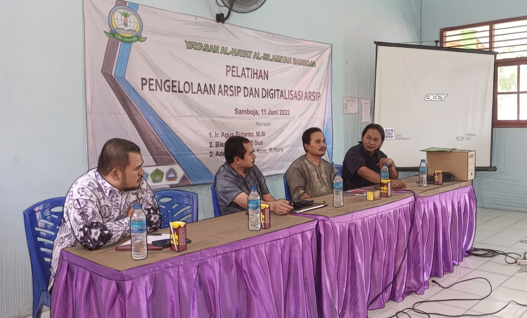 Penyampaian materi oleh narasumber daru UPT. Kearsipan UNMUL